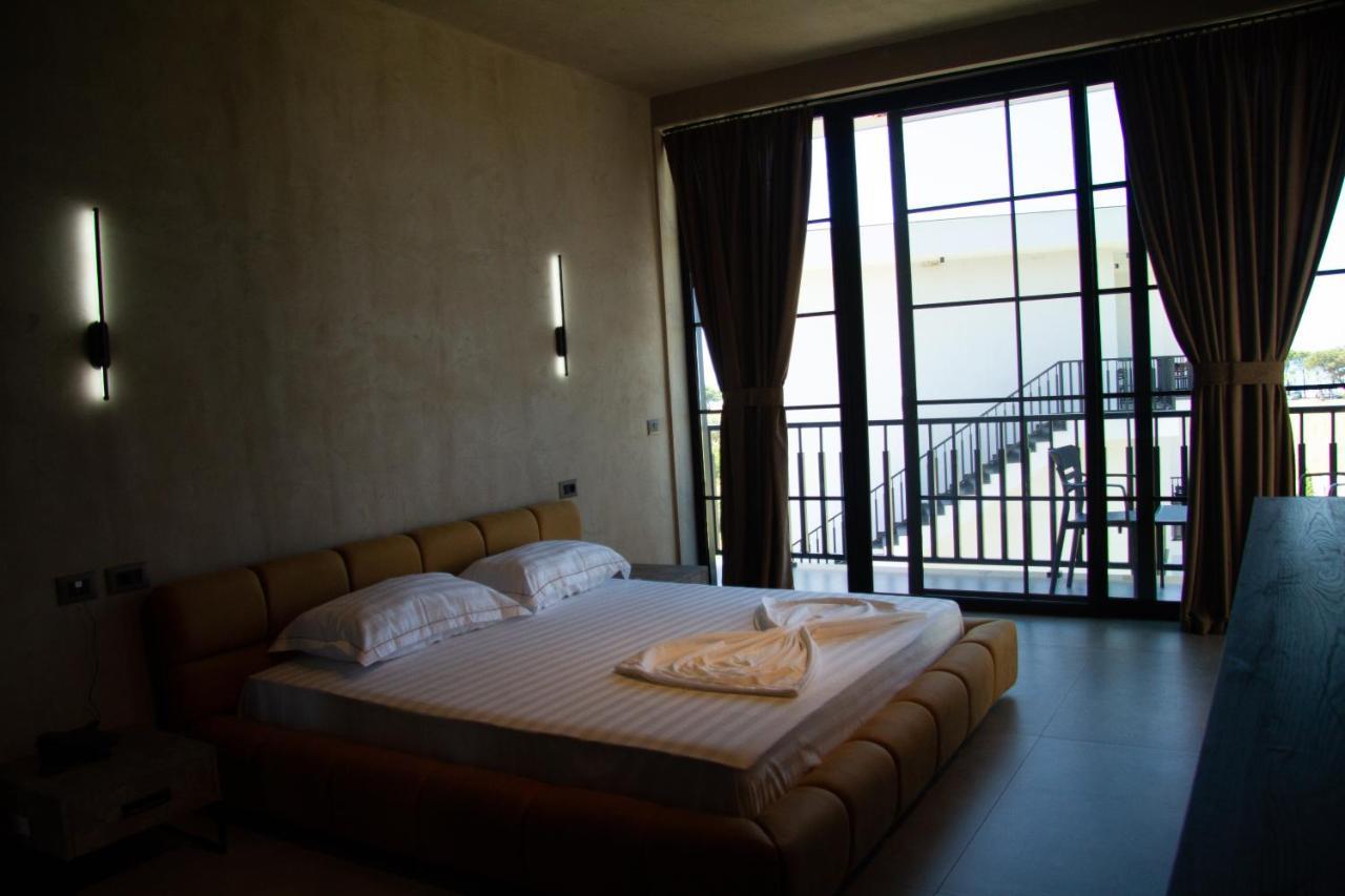 Posh Villas Rrogozhine Εξωτερικό φωτογραφία